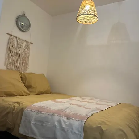 Le Petit Prince , Jolie Maisonnette Terrasse Netflix Parking Prive Jeux De Societe Bourg-en-Bresse Exterior foto