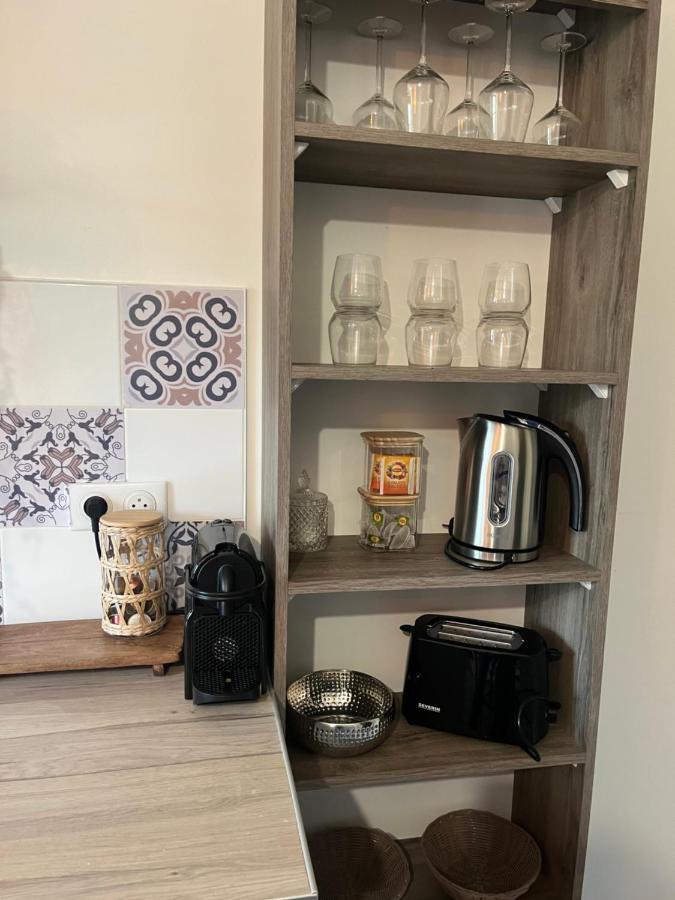 Le Petit , Jolie Maisonnette Terrasse Netflix Parking Prive Jeux De Societe Bourg-en-Bresse